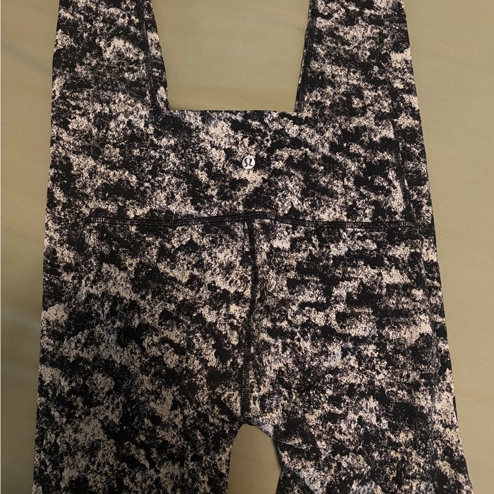 Lululemon Black and White Patterned Leggings